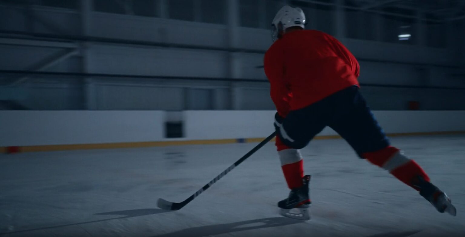 How Fast Can Hockey Players Skate? Average Player Speed 2024