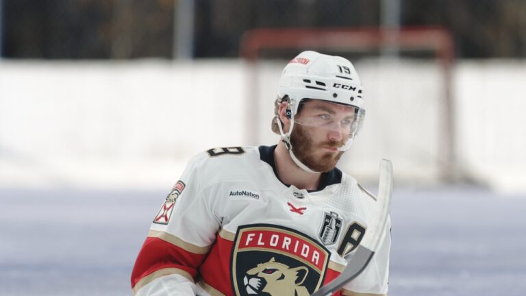 Florida Panthers Player Throws Shade at Maple Leafs After Defeat